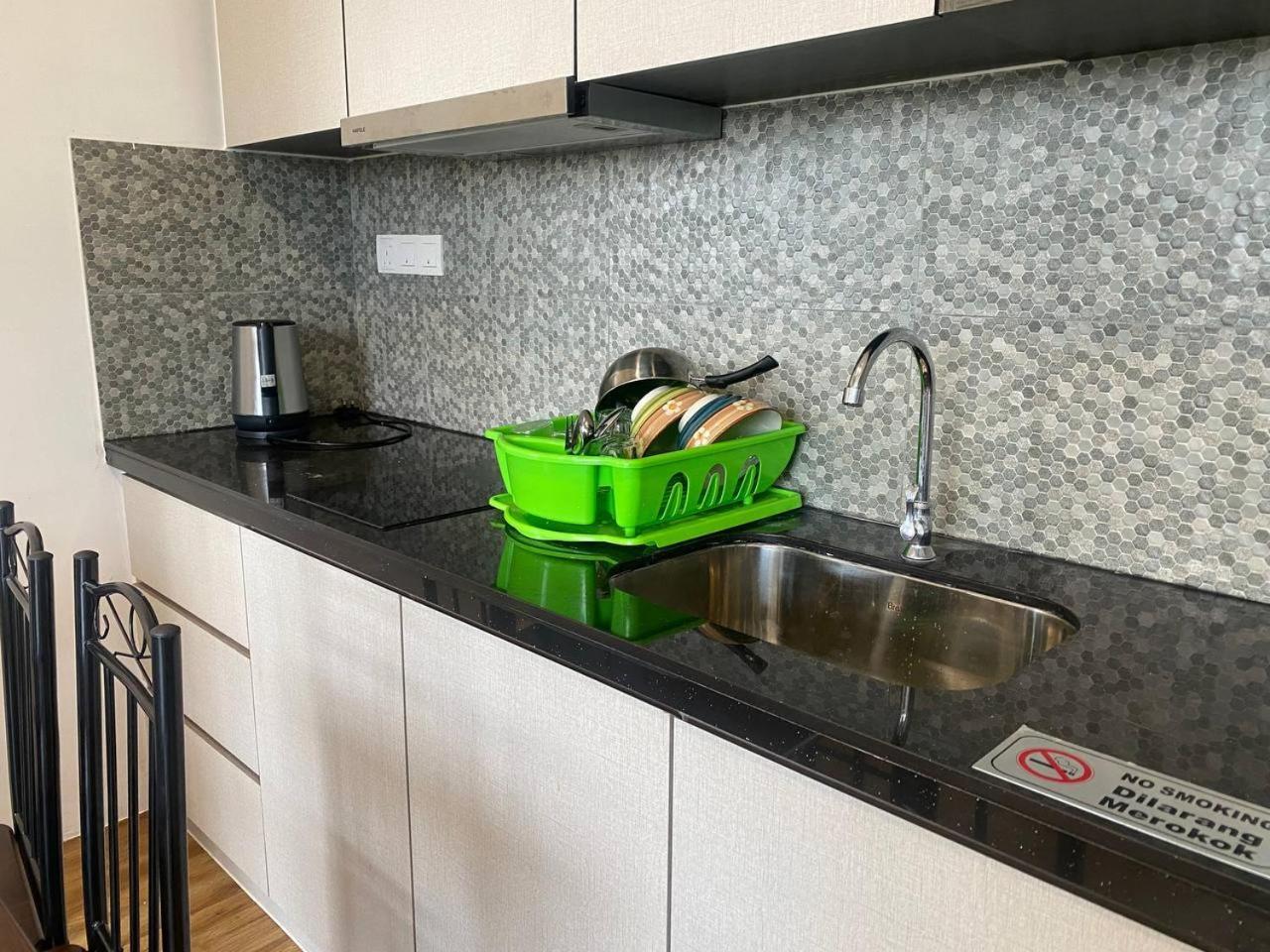 Ca Homestay Kuching Kültér fotó